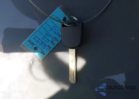 2007 Honda Civic Hybrid from USA, damaged, VIN JHMFA362X7S030847